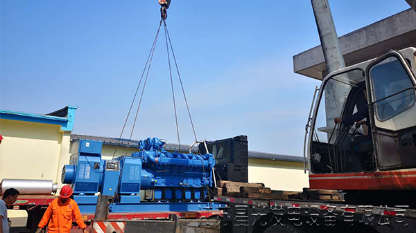 長(zhǎng)治三元中能煤業(yè)1500KW高壓柴油發(fā)電機(jī)組安裝